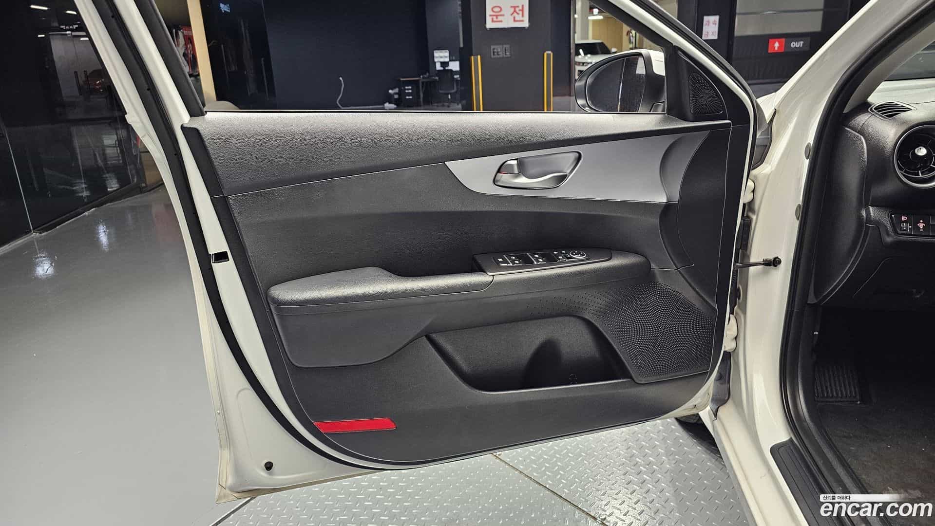 K3 Kia 2021.8-INNER-034