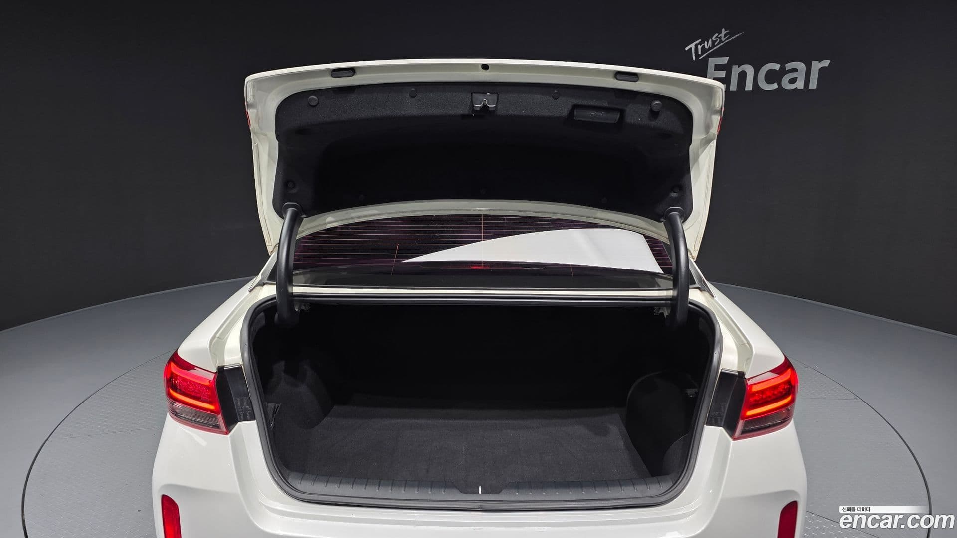 Main__Slider__Photo:K5 Kia 2016.0-19