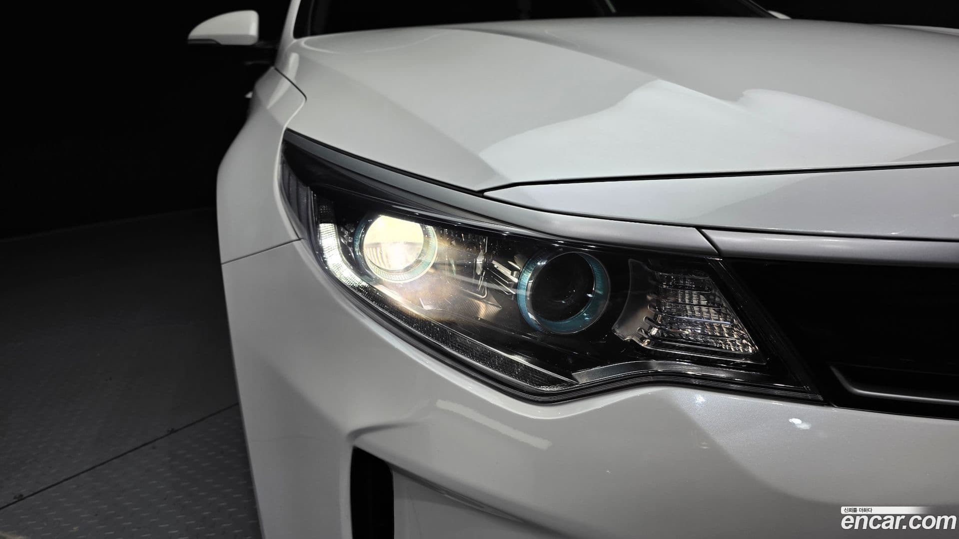 Main__Slider__Photo:K5 Kia 2016.0-21