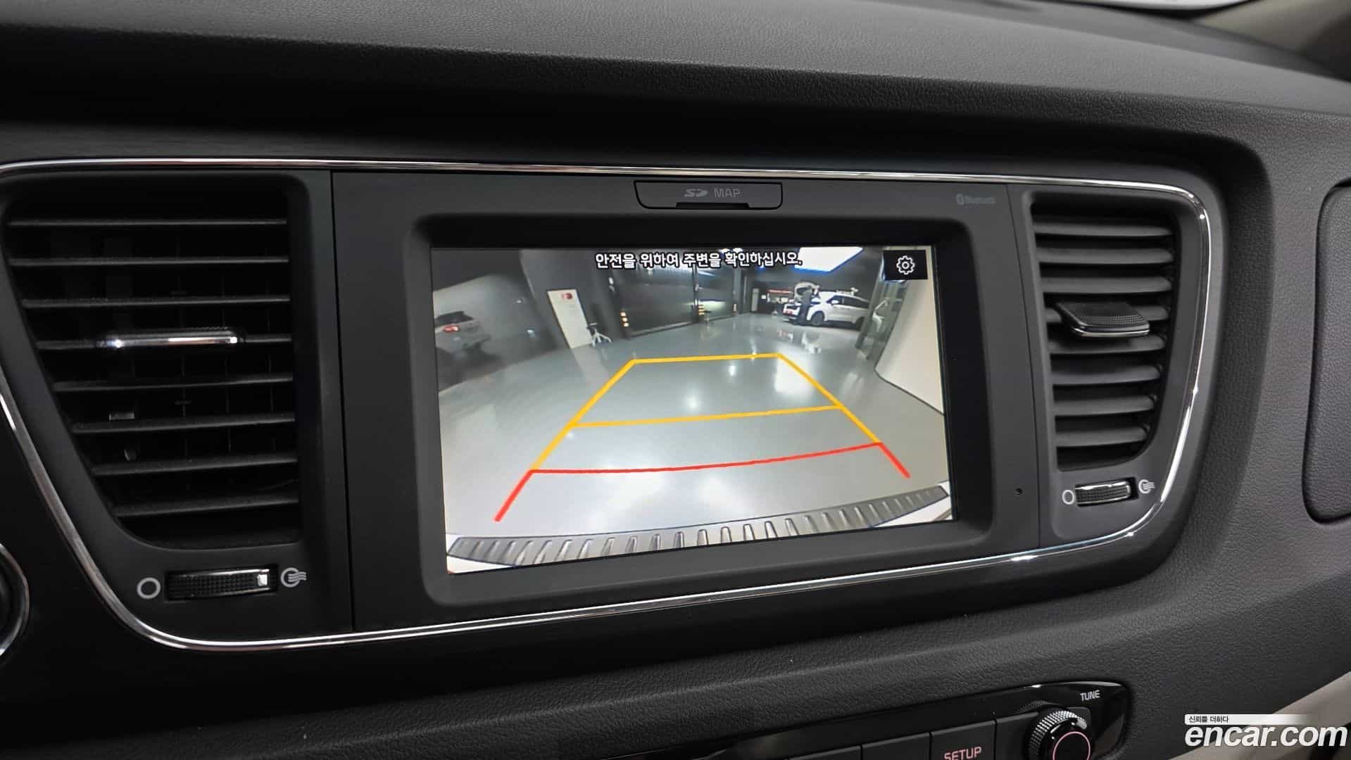 Canival Kia 2018.8-OPTION-020
