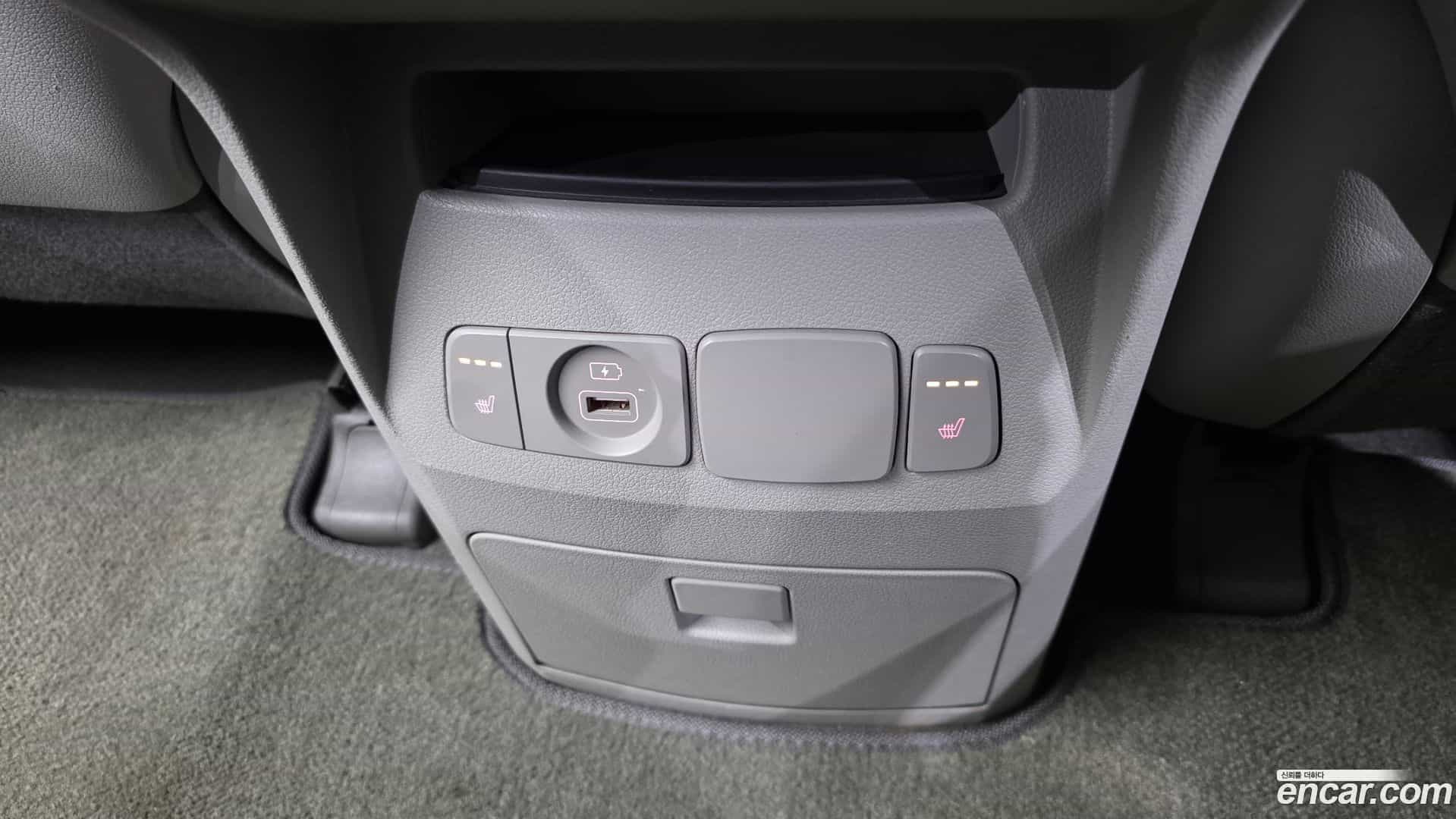 Canival Kia 2018.8-OPTION-023