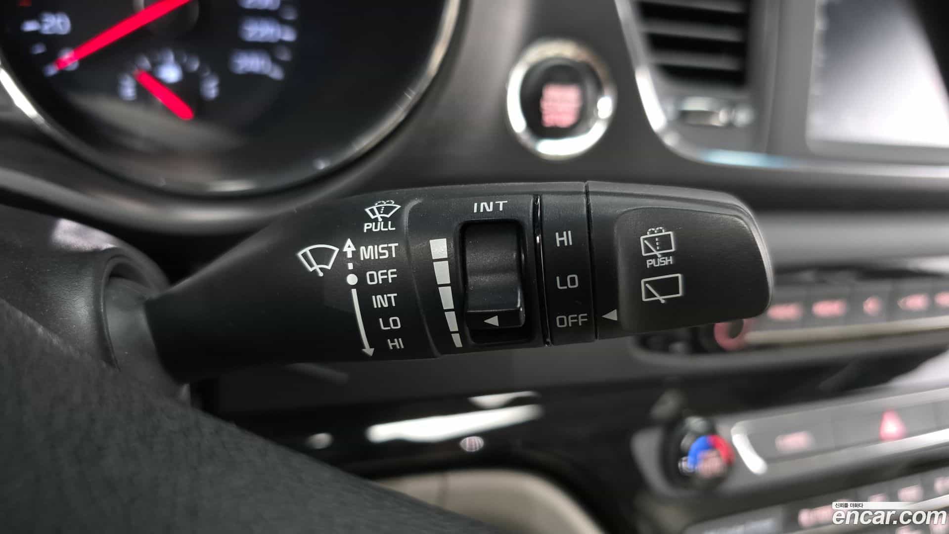 Canival Kia 2018.8-OPTION-040