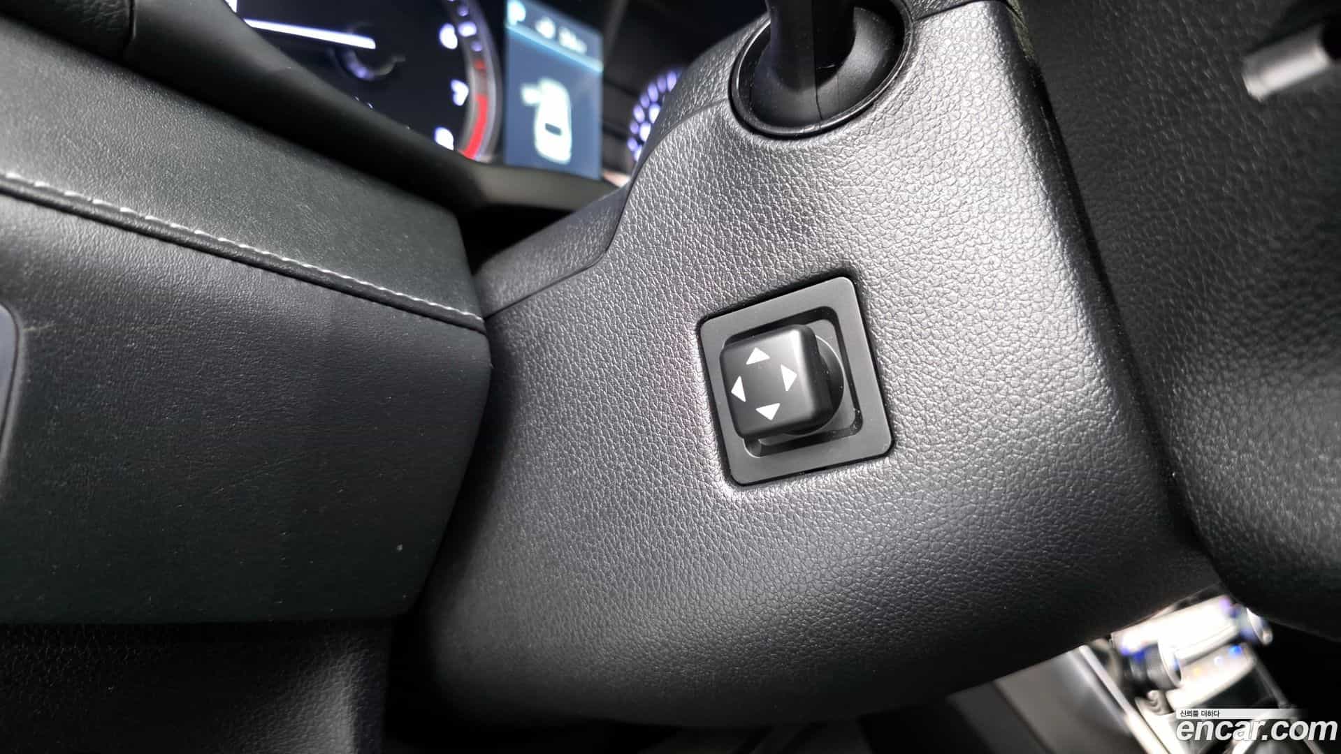 Grandeur Hyundai 2018.0-OPTION-021