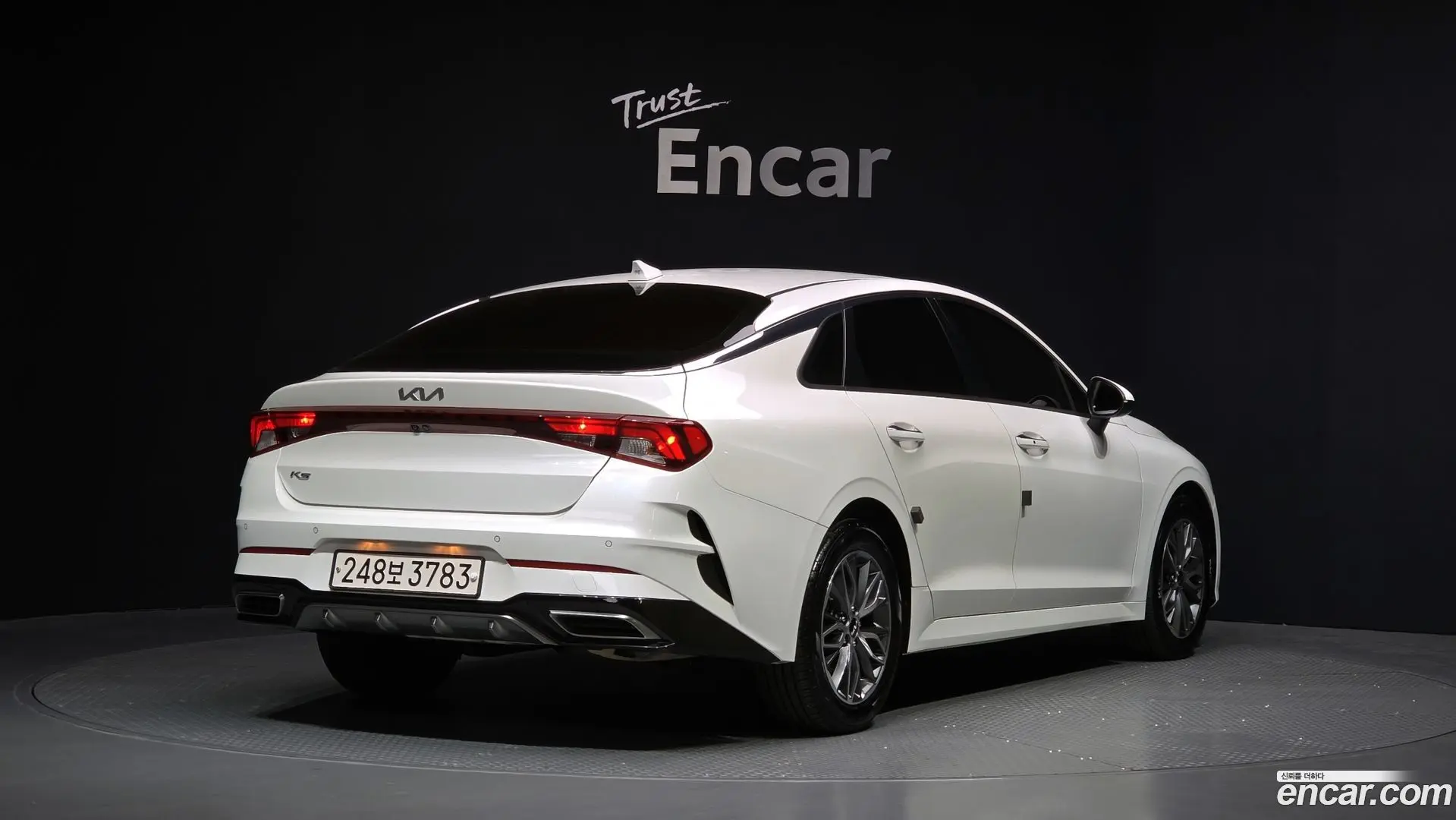 Main__Slider__Photo:K5 Kia 2021.6-1