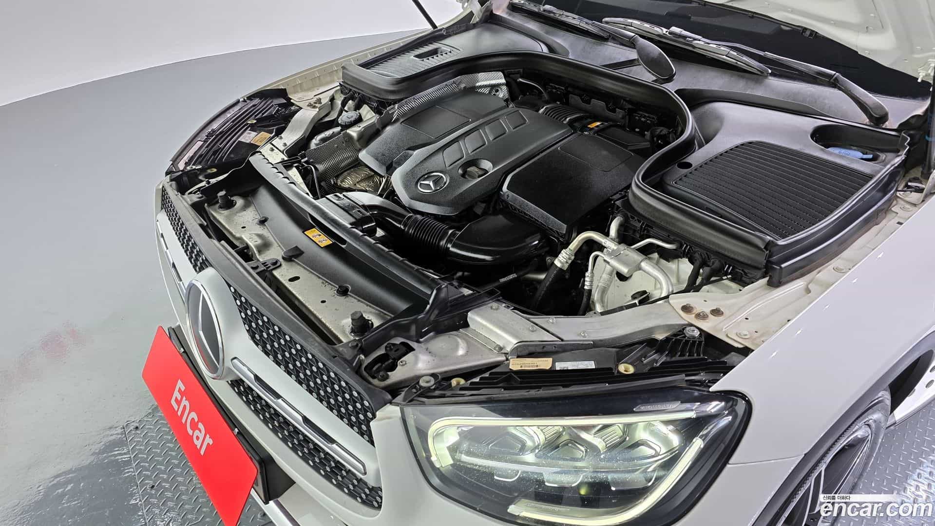 GLC-Class Mercedes-Benz 2021.2-OUTER-006