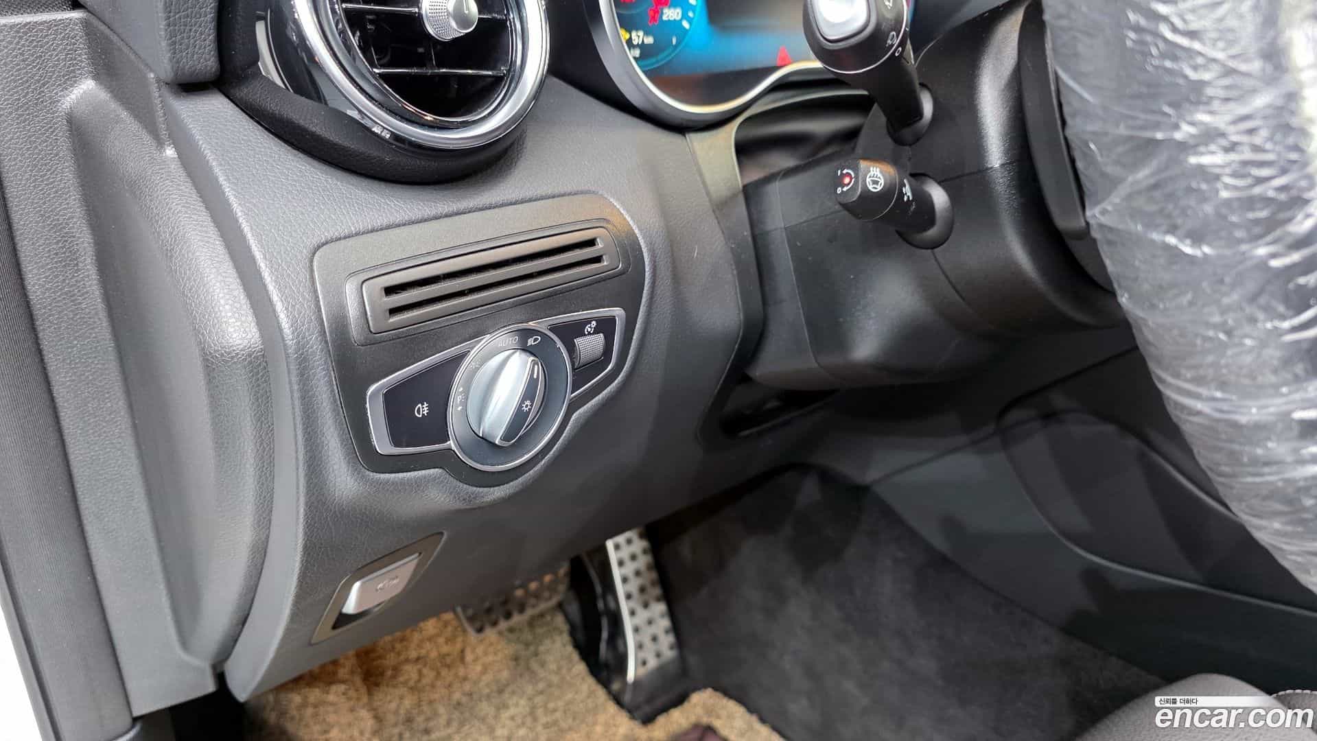 GLC-Class Mercedes-Benz 2021.2-OPTION-023