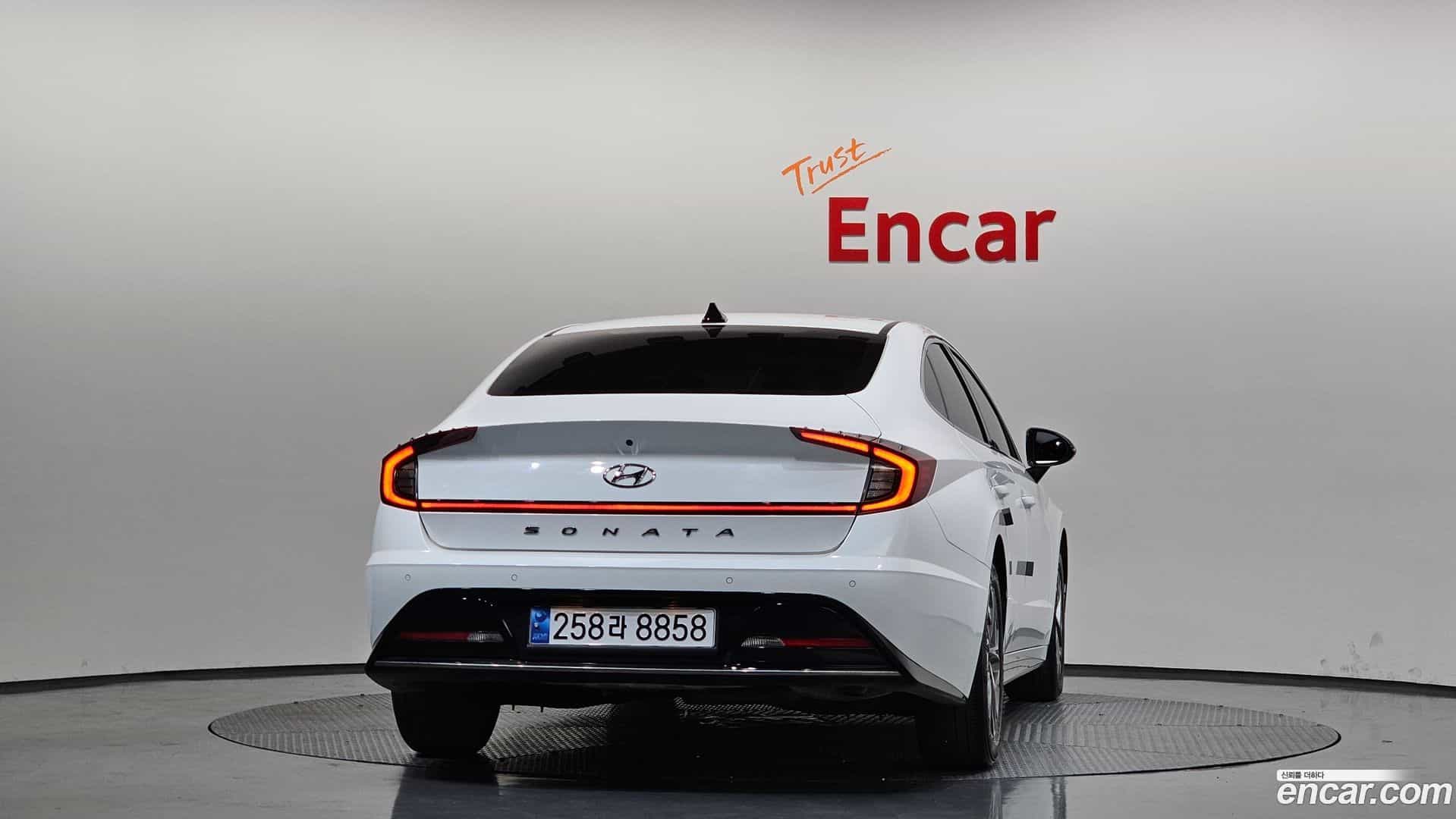 Sonata Hyundai 2022.2-OUTER-004
