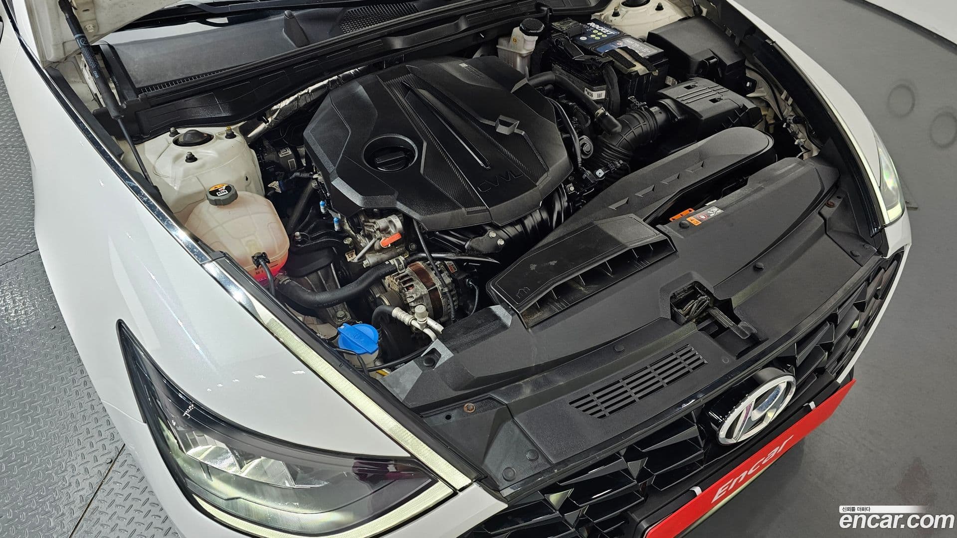 Main__Slider__Photo:Sonata Hyundai 2022.2-5