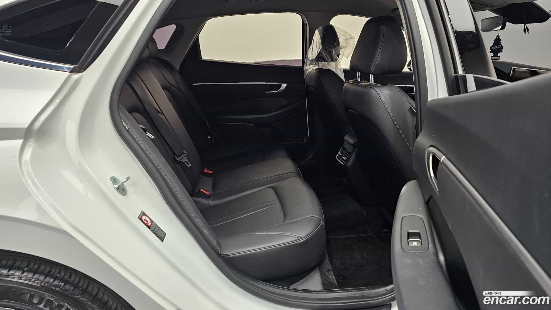 Sonata Hyundai 2022.2-OPTION-015