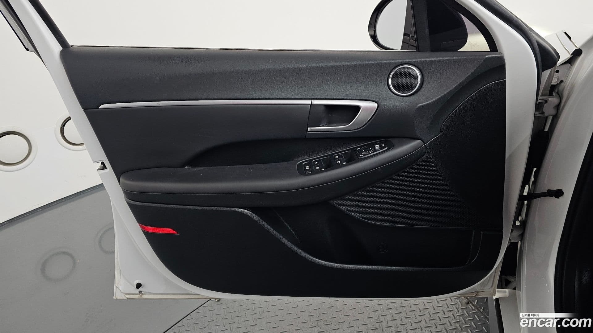Main__Slider__Photo:Sonata Hyundai 2022.2-23