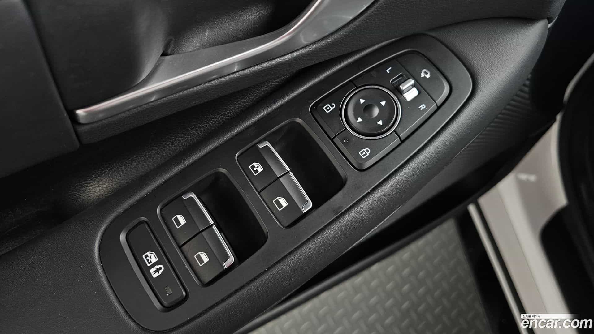 Sonata Hyundai 2022.2-OPTION-041