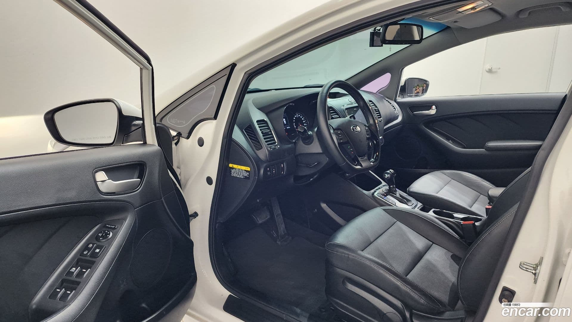 Main__Slider__Photo:K3 Kia 2018.2-9