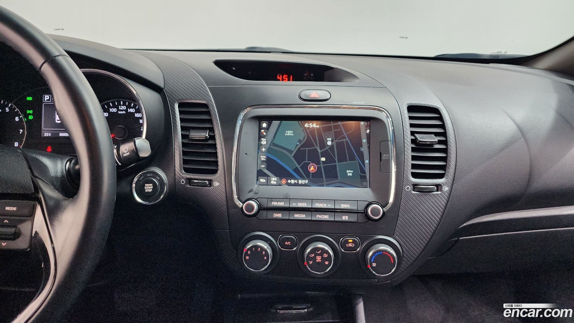 Main__Slider__Photo:K3 Kia 2018.2-12