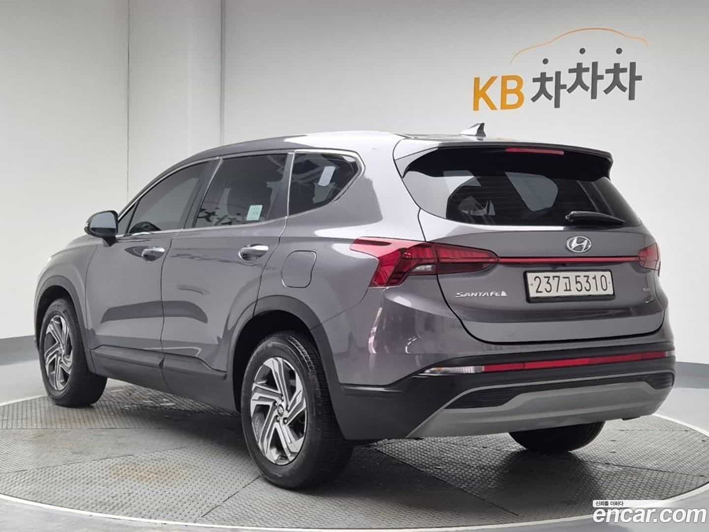 Santafe Hyundai 2021.2-OUTER-002