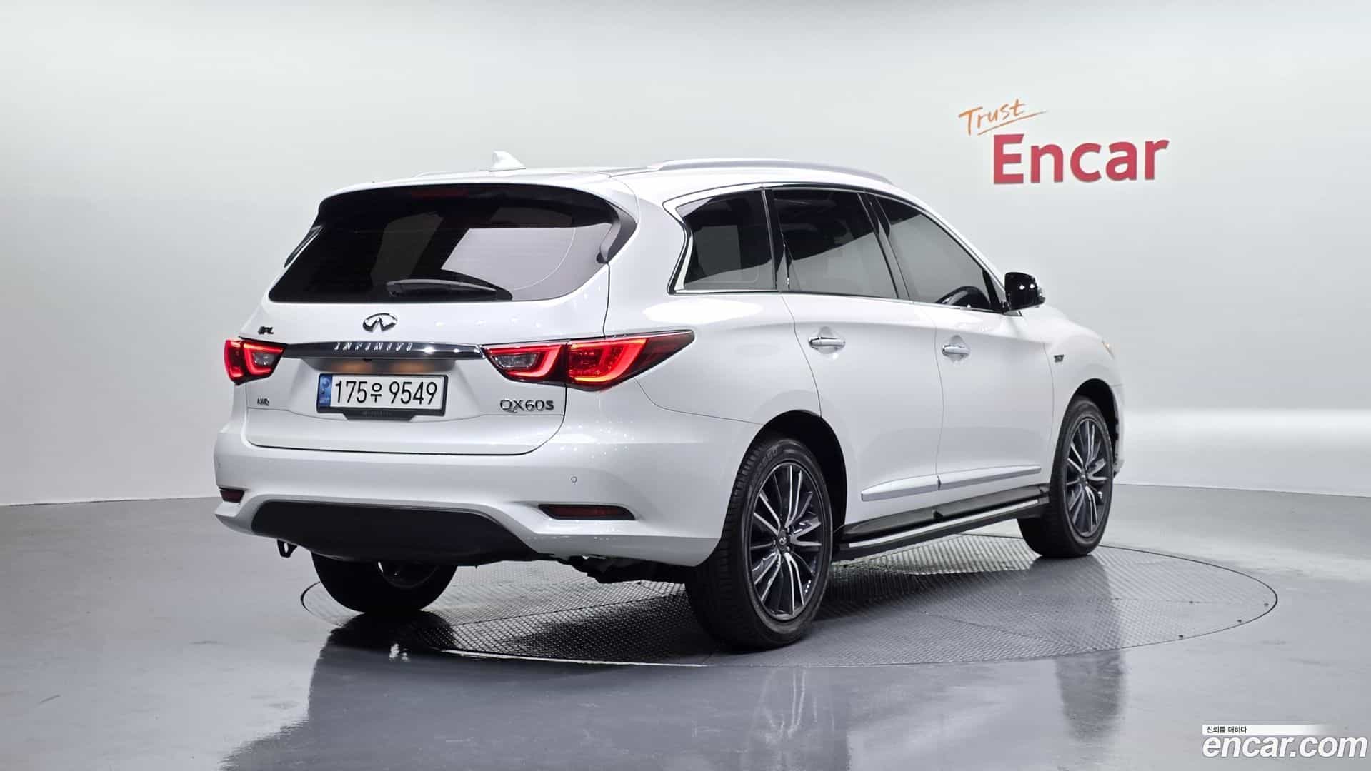 QX60 Infiniti 2019.11-OUTER-002