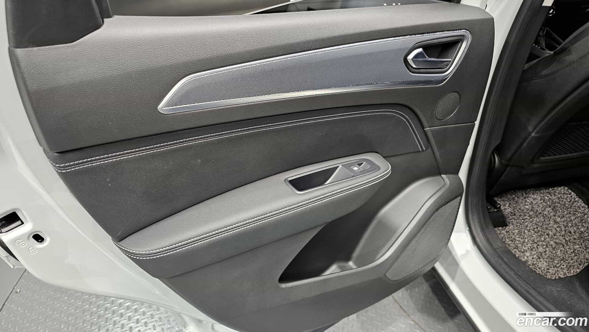 XM3 Renault Korea 2020.5-INNER-035