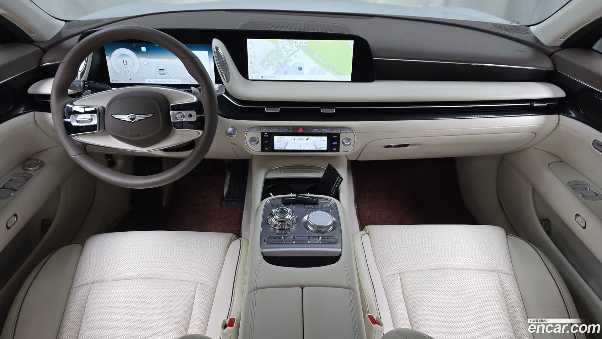 Main__Slider__Photo:G90 Genesis 2022.11-6