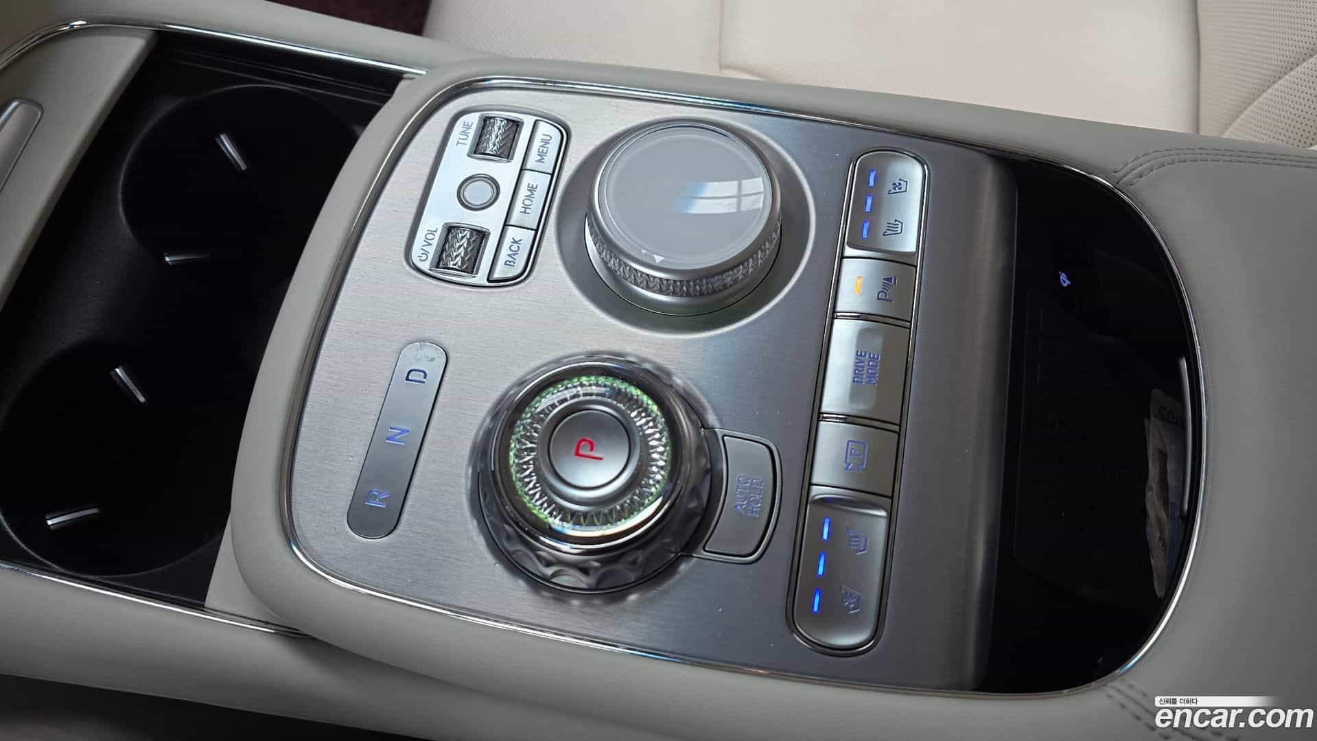 G90 Genesis 2022.11-INNER-009