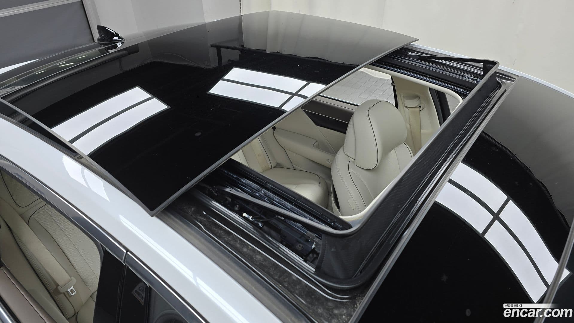Main__Slider__Photo:G90 Genesis 2022.11-16