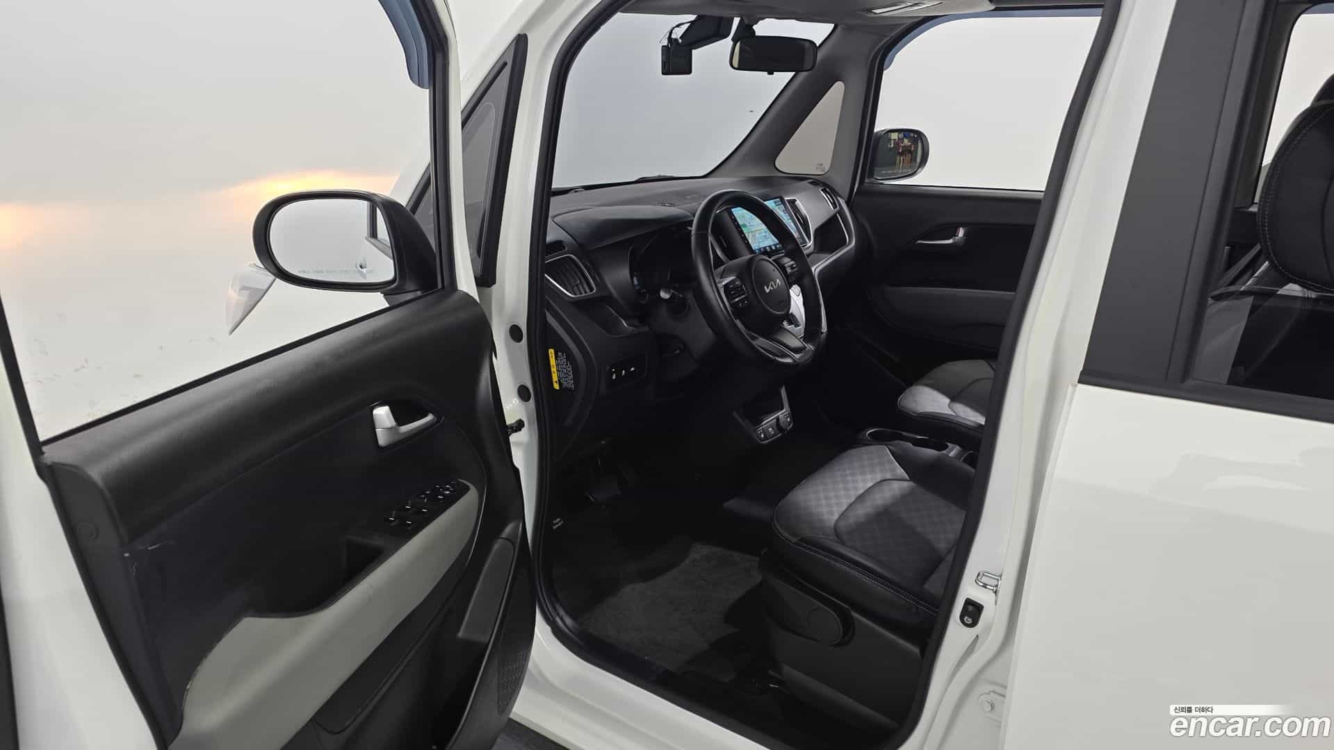 RAY Kia 2022.1-INNER-035