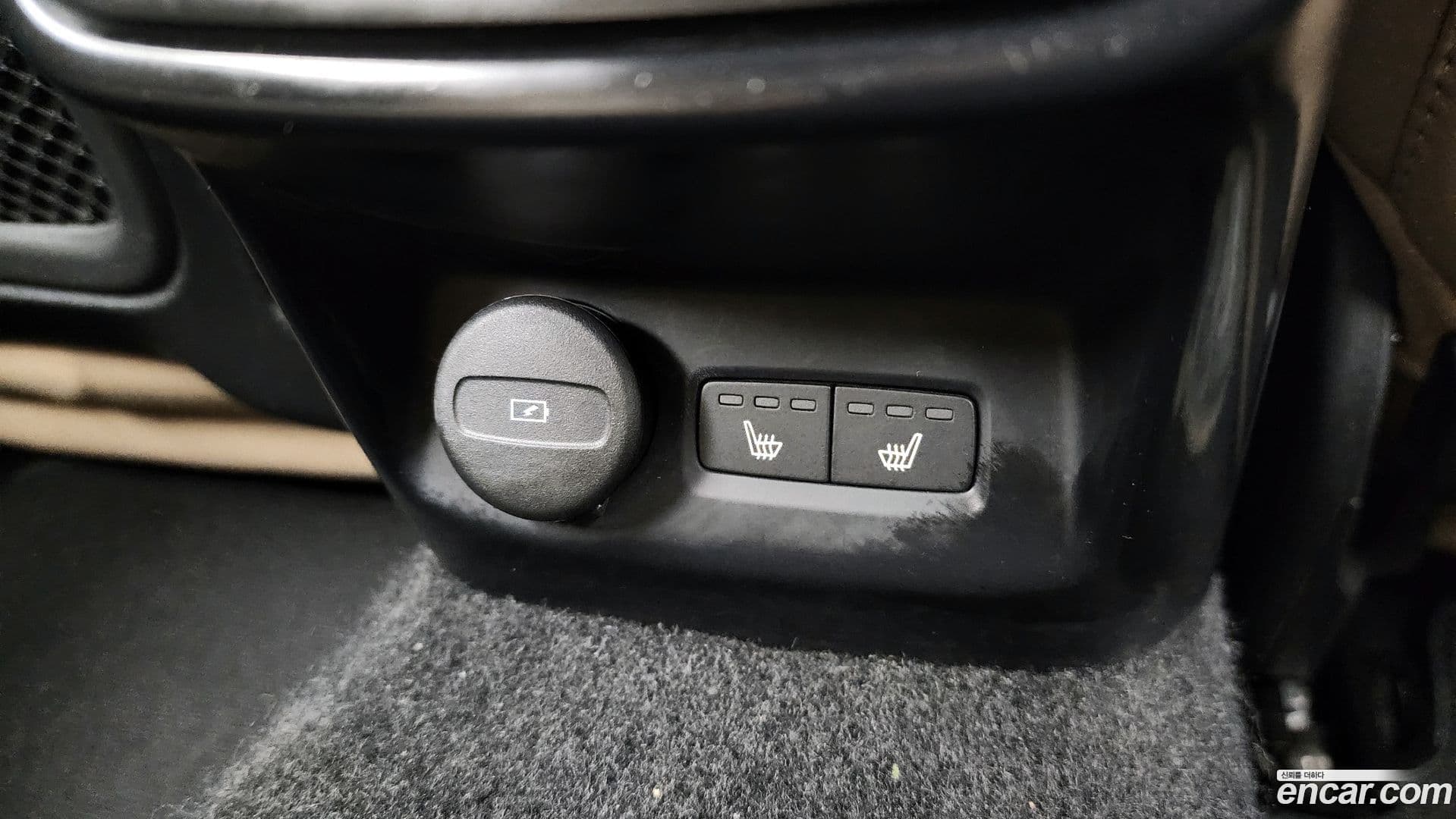 Main__Slider__Photo:Polestar 2 Polestar 2022.2-18