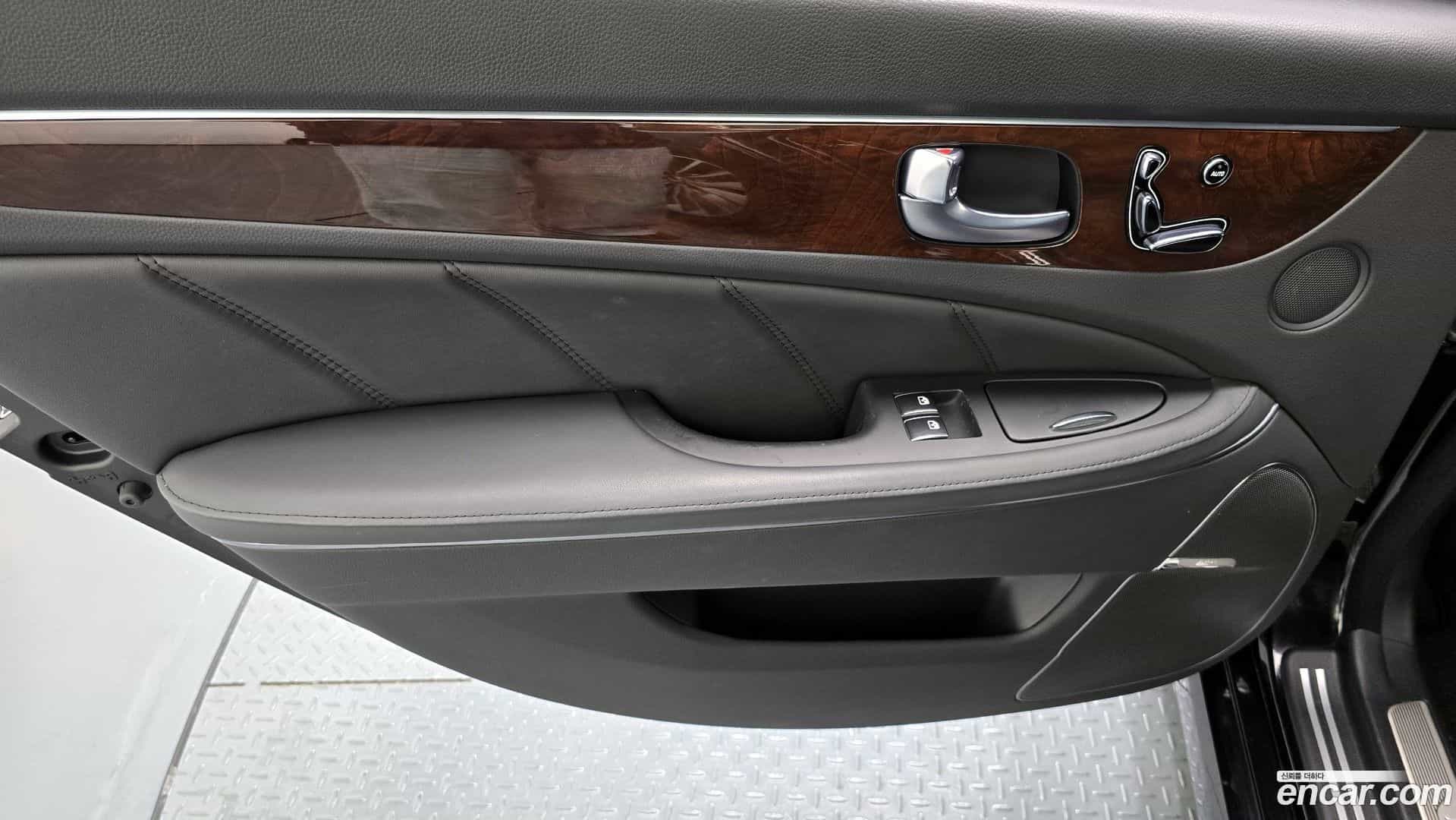 Equus Hyundai 2014.0-INNER-035