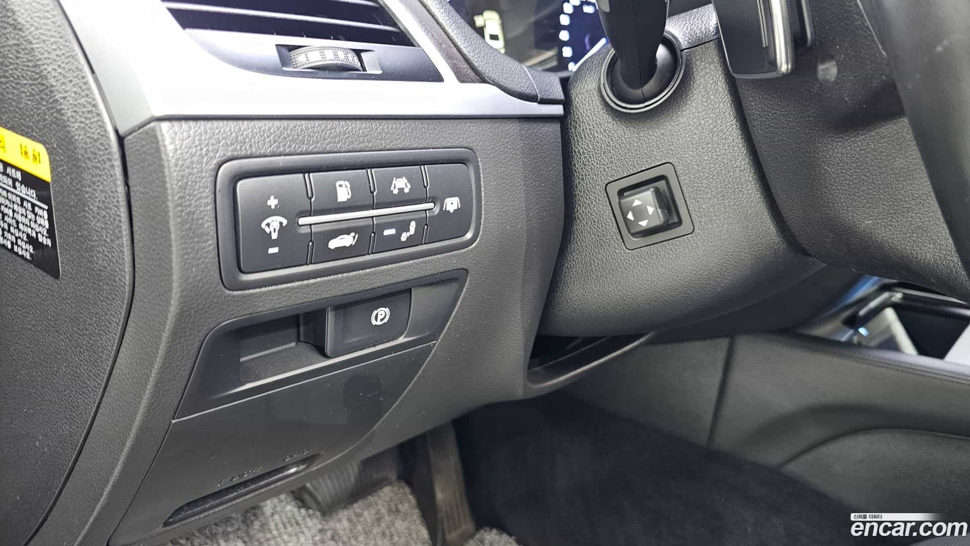 G80 Genesis 2018.7-OPTION-024