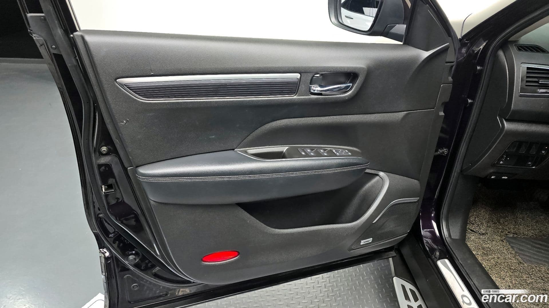 Main__Slider__Photo:QM6 Renault Korea 2021.4-23