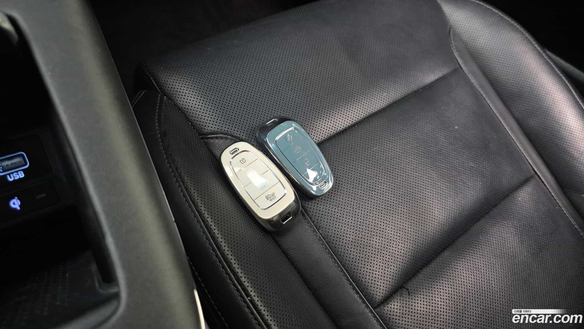 Grandeur Hyundai 2020.3-OPTION-047