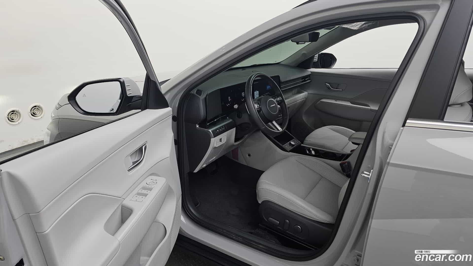 Kona Hyundai 2025.5-INNER-010