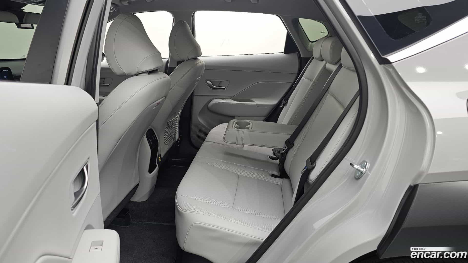 Kona Hyundai 2025.5-INNER-036