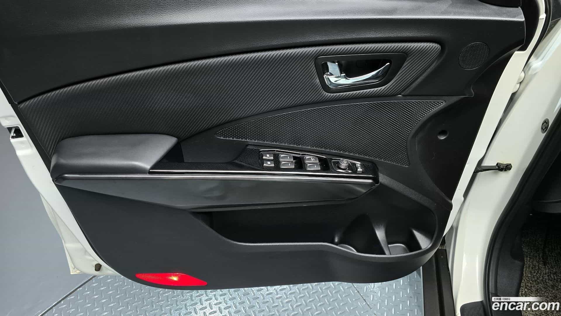 TIBOLI KG Mobility 2020.9-OPTION-023