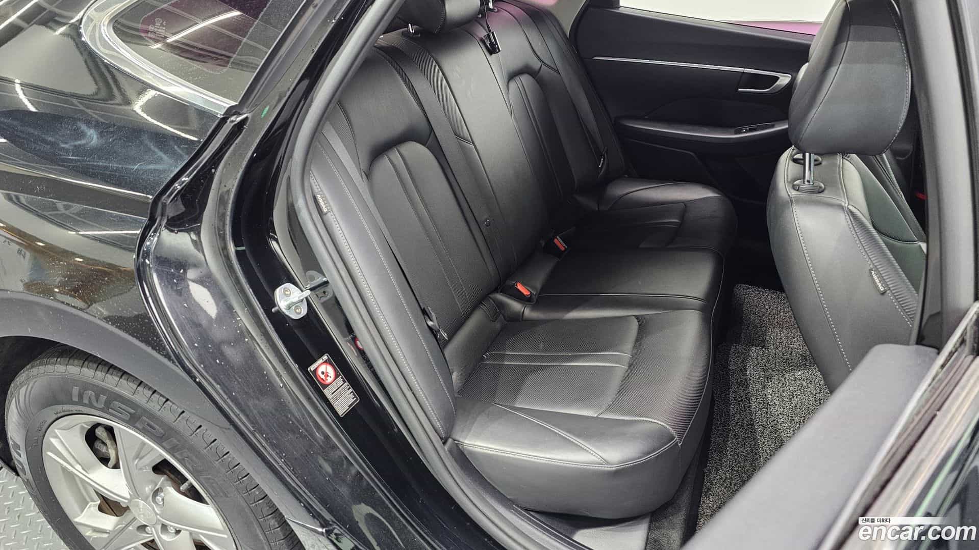 Sonata Hyundai 2019.3-OPTION-015