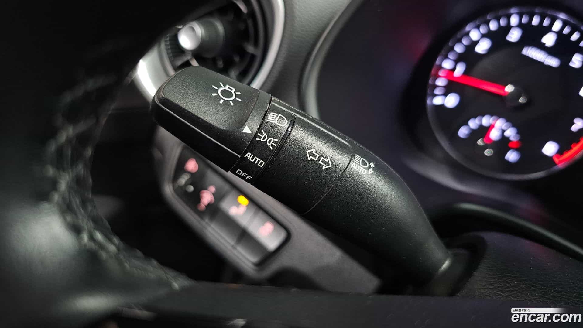 K3 Kia 2022.3-OPTION-041