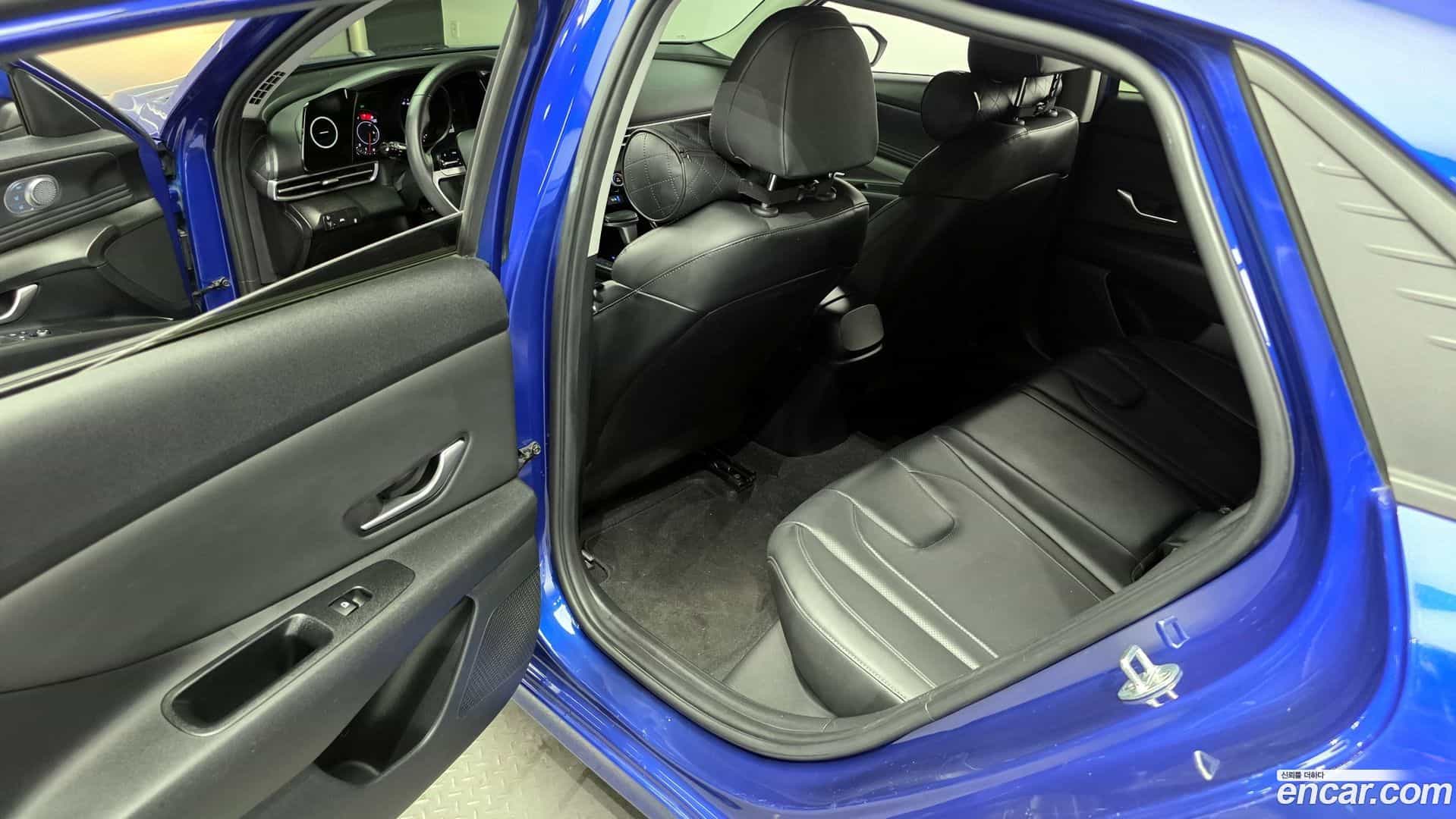 AVANTE Hyundai 2022.2-OPTION-015