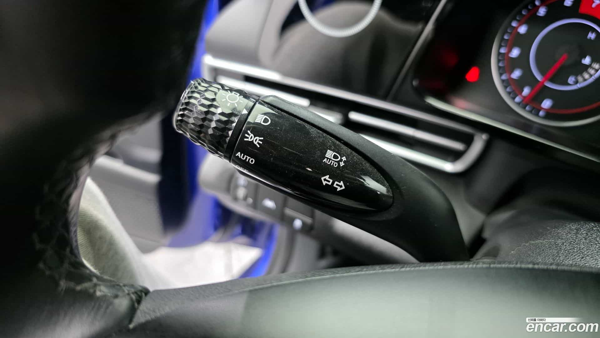 AVANTE Hyundai 2022.2-OPTION-020