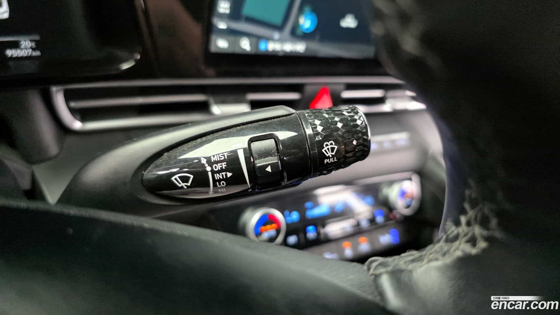 AVANTE Hyundai 2022.2-OPTION-021
