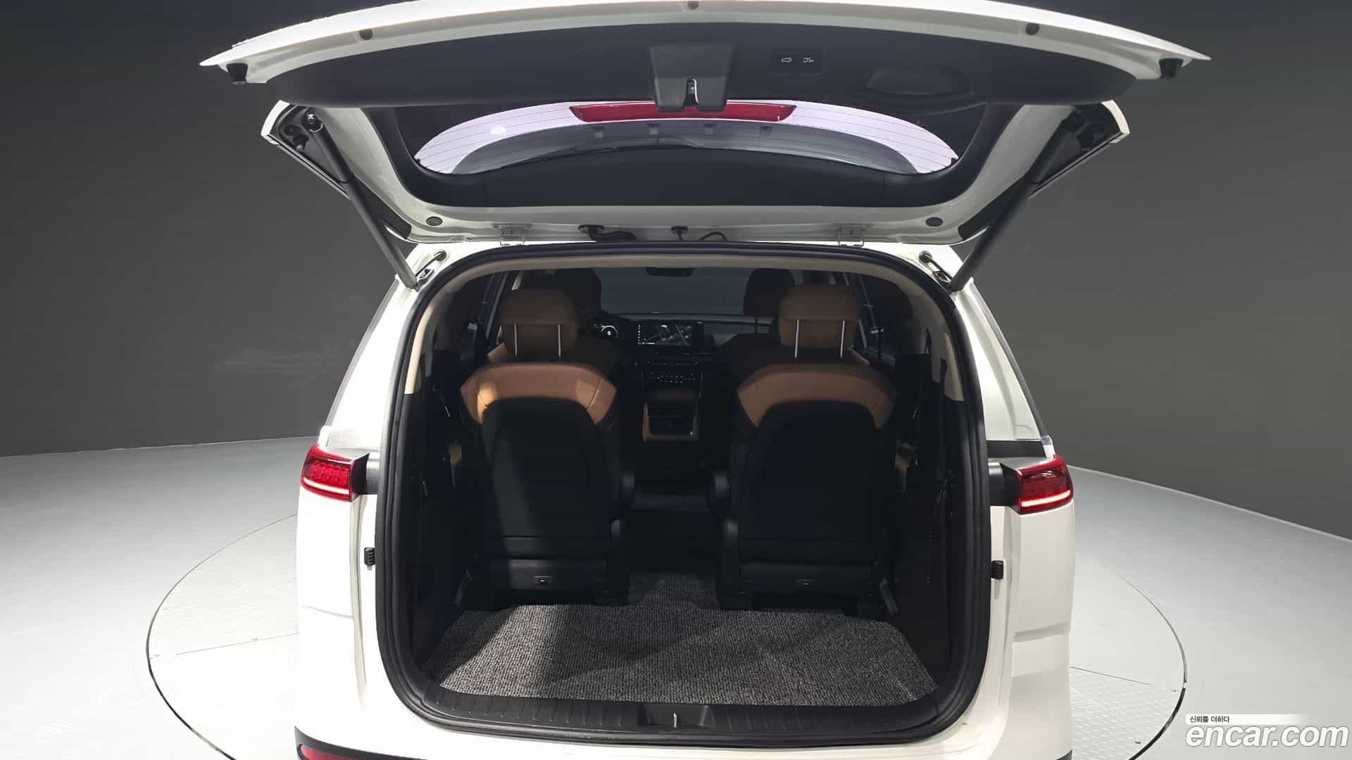 Canival Kia 2021.5-OPTION-024