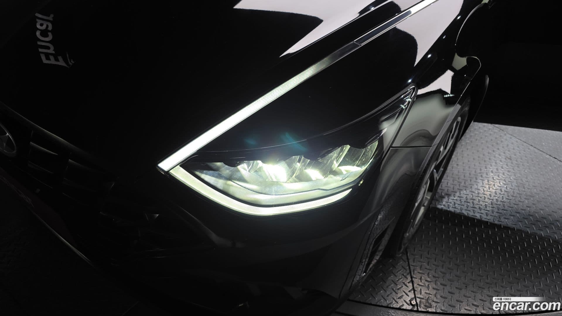 Main__Slider__Photo:Sonata Hyundai 2022.11-21