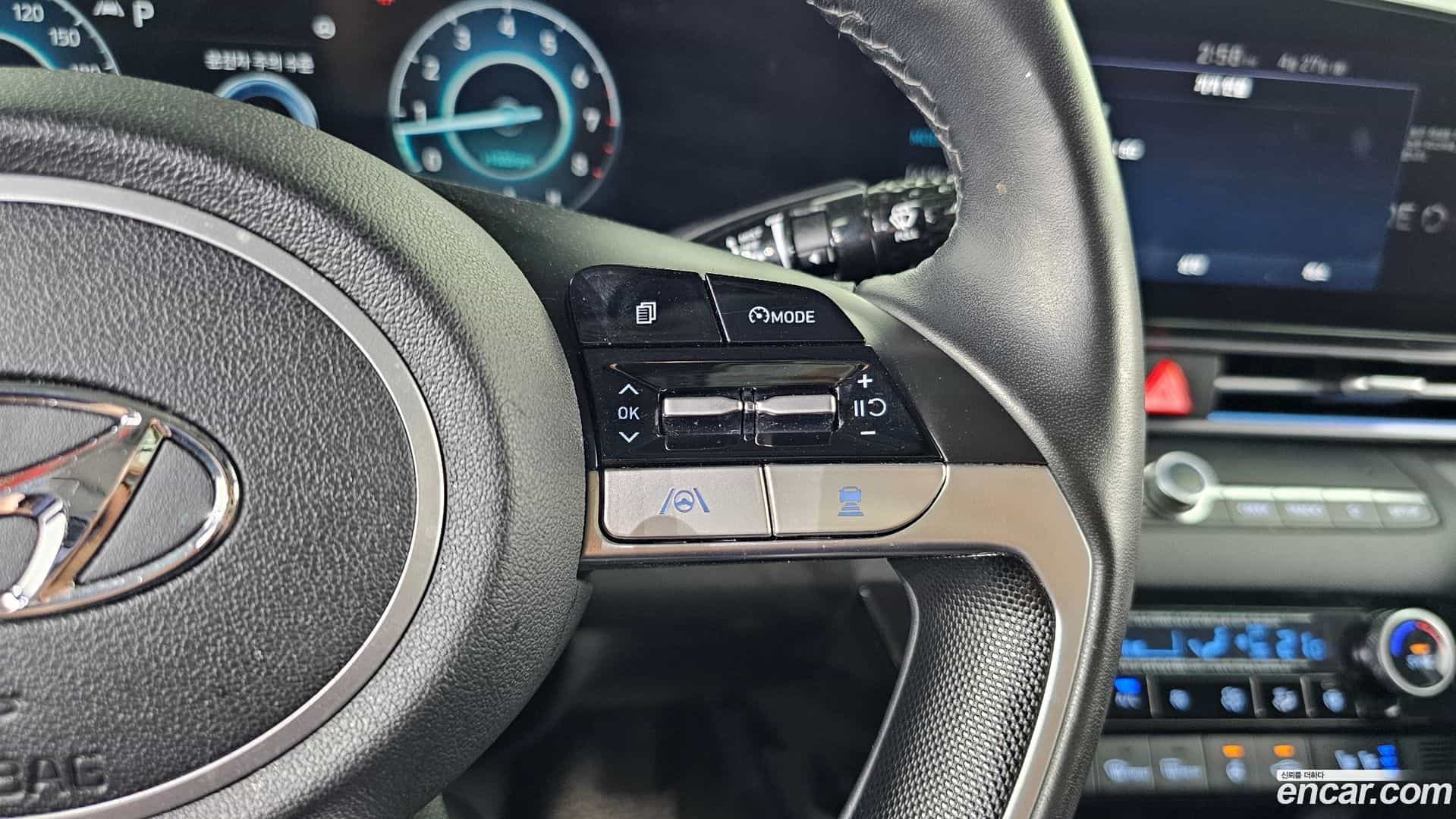 AVANTE Hyundai 2020.11-OPTION-020