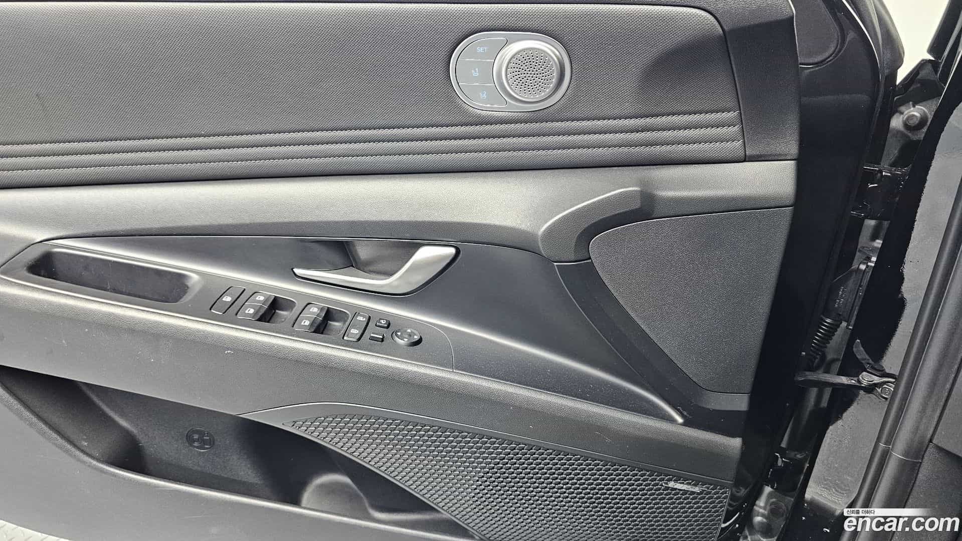 AVANTE Hyundai 2020.11-OPTION-022