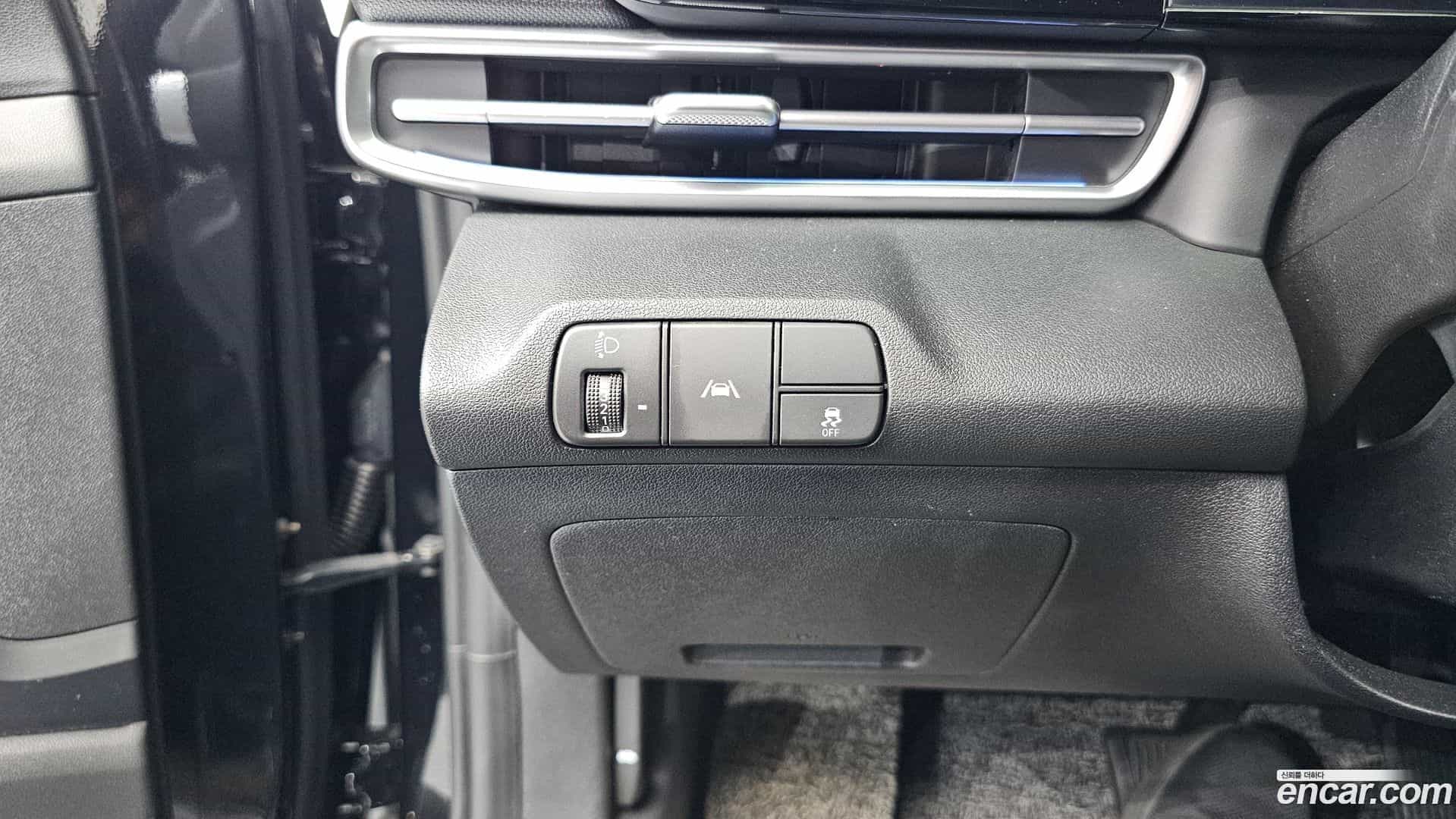 AVANTE Hyundai 2020.11-OPTION-040