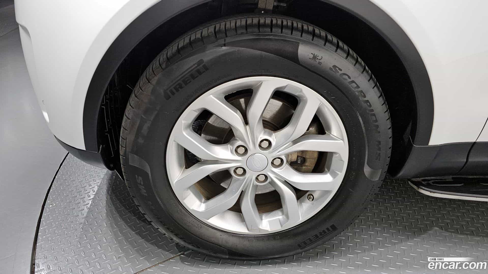 Discovery Land Rover 2018.8-OUTER-005