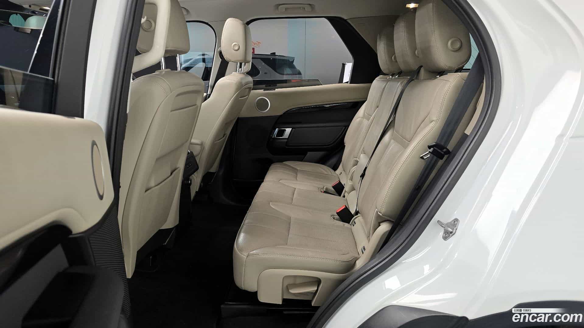 Discovery Land Rover 2018.8-OPTION-016