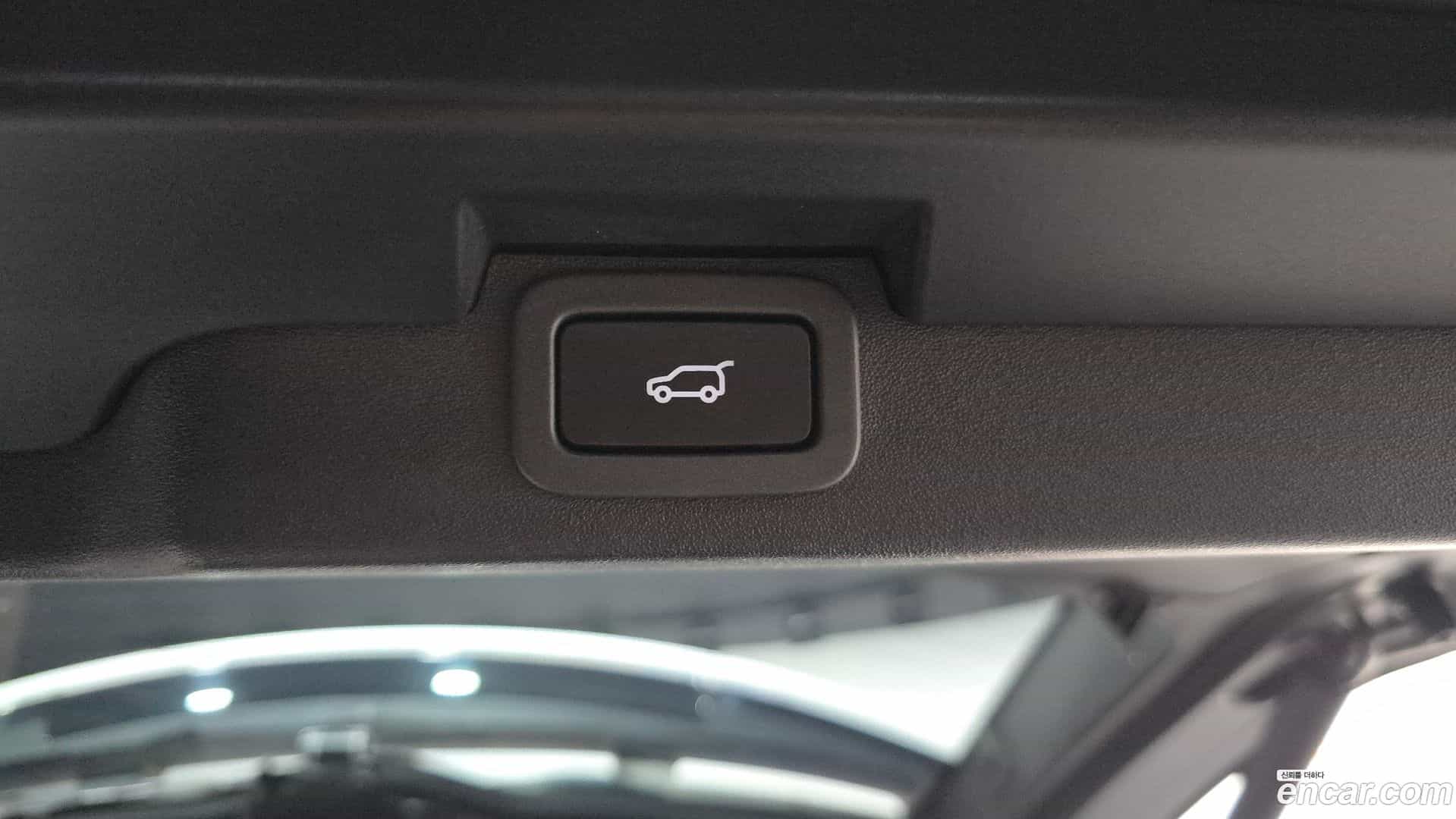 Discovery Land Rover 2018.8-OPTION-024