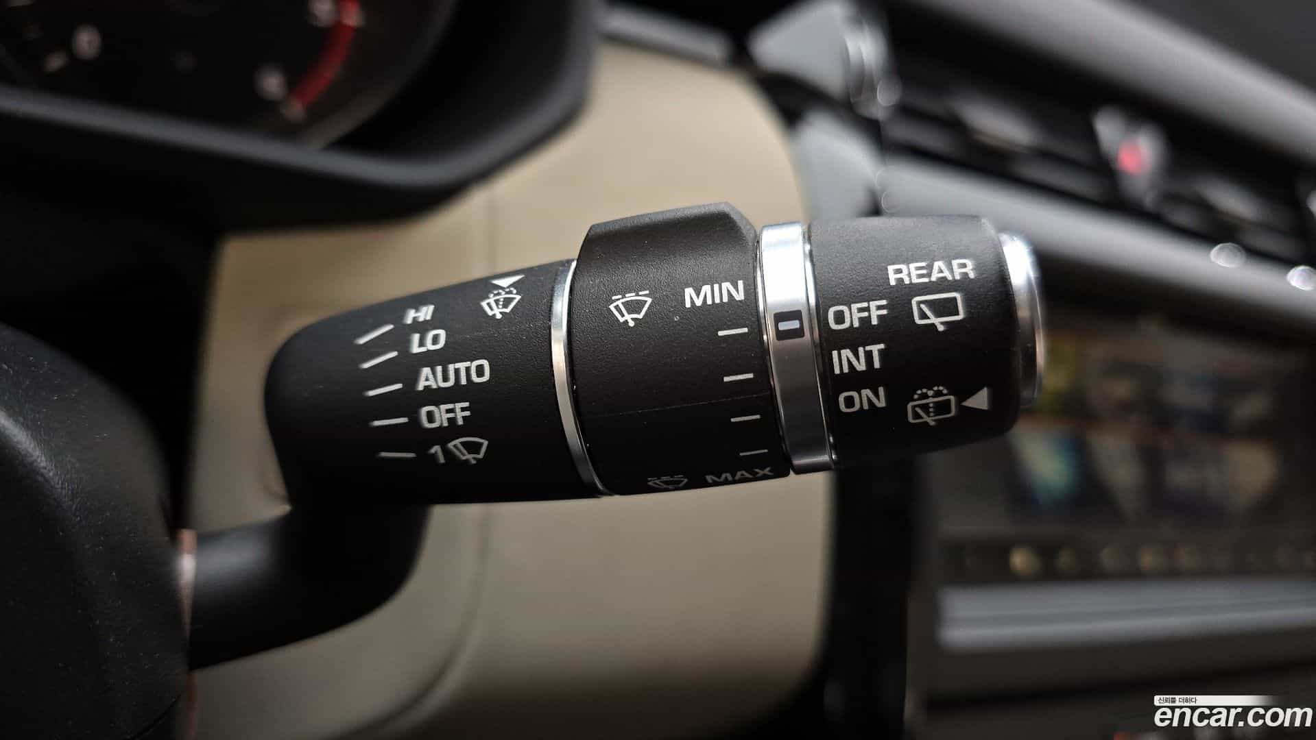 Discovery Land Rover 2018.8-OPTION-043
