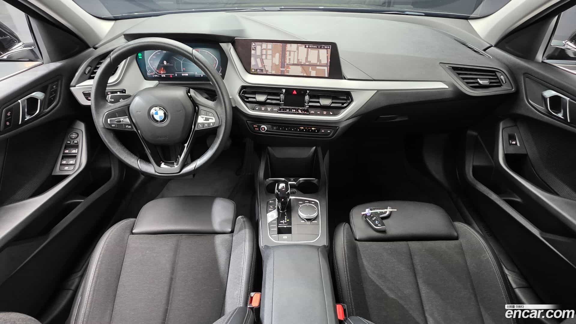 1-Series BMW 2020.8-INNER-007