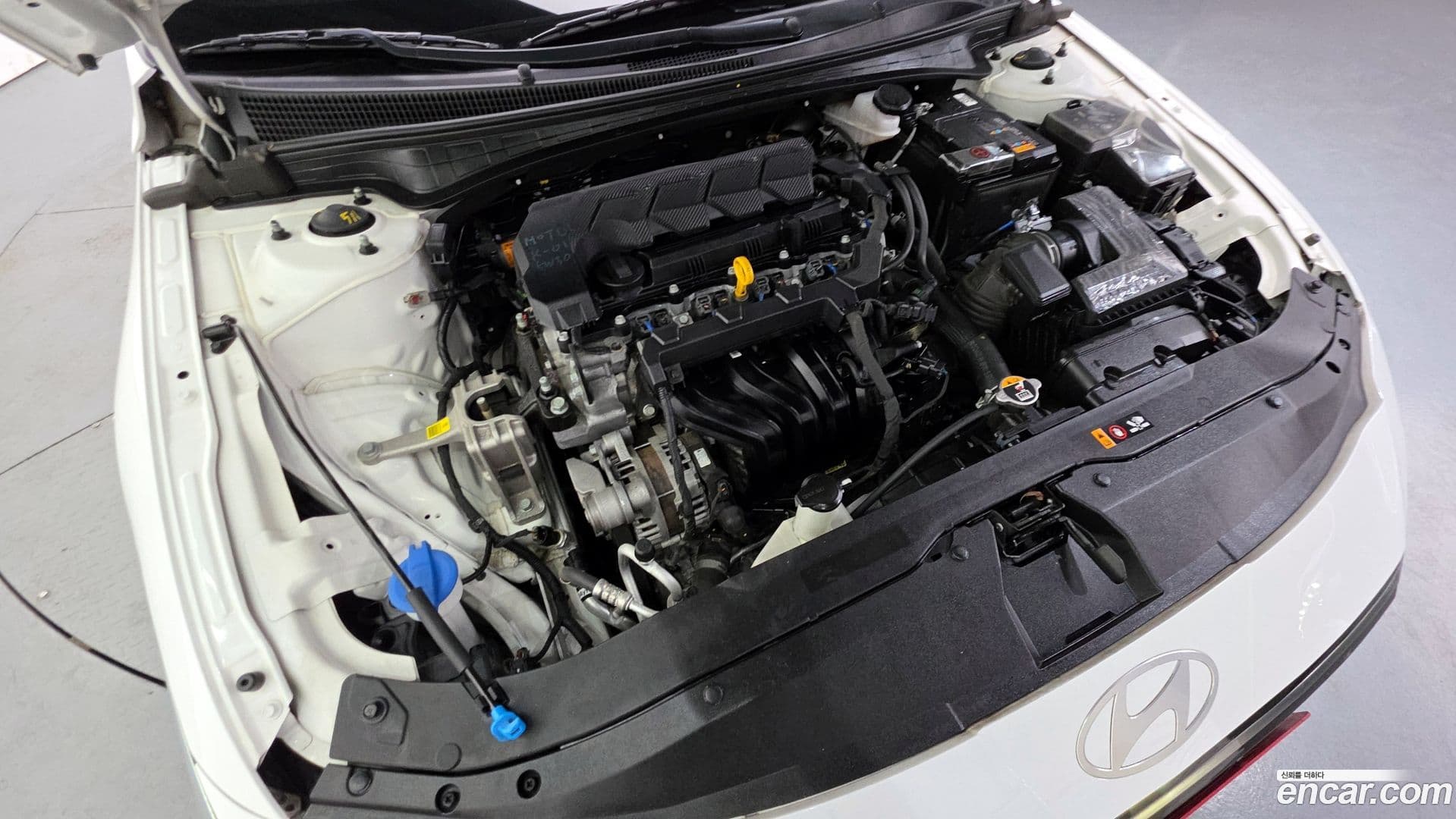 Main__Slider__Photo:AVANTE Hyundai 2023.3-5