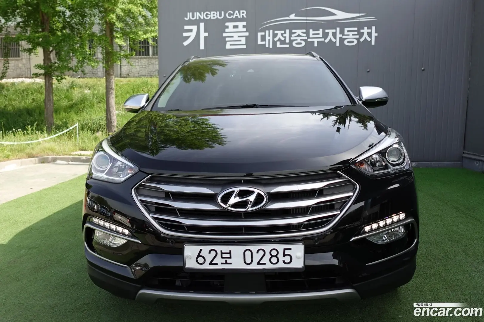 Main__Slider__Photo:Santafe Hyundai 2016.7-0
