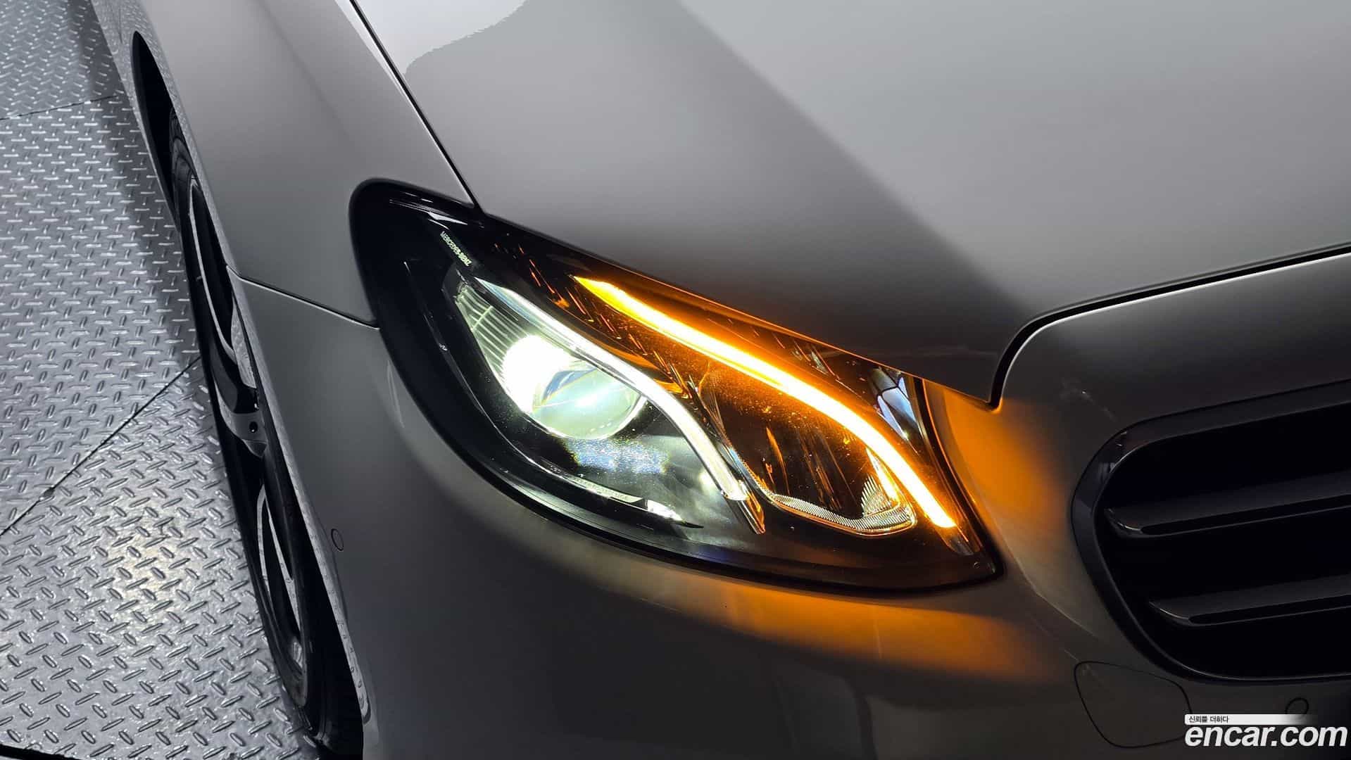 E-Class Mercedes-Benz 2019.11-OUTER-032